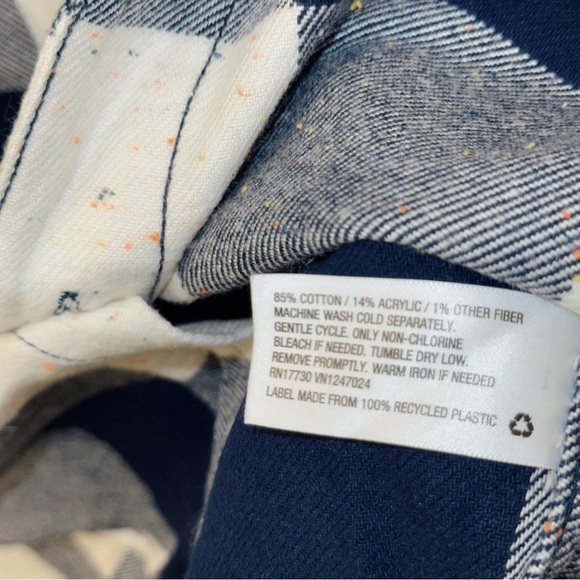 Mossimo Supply Co. Men's Blue Plaid Thick Speckled Flannel Shirt - Picture 5 of 9